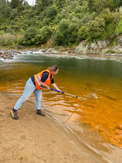 Image - Ohinemuri River discharge - water sampling