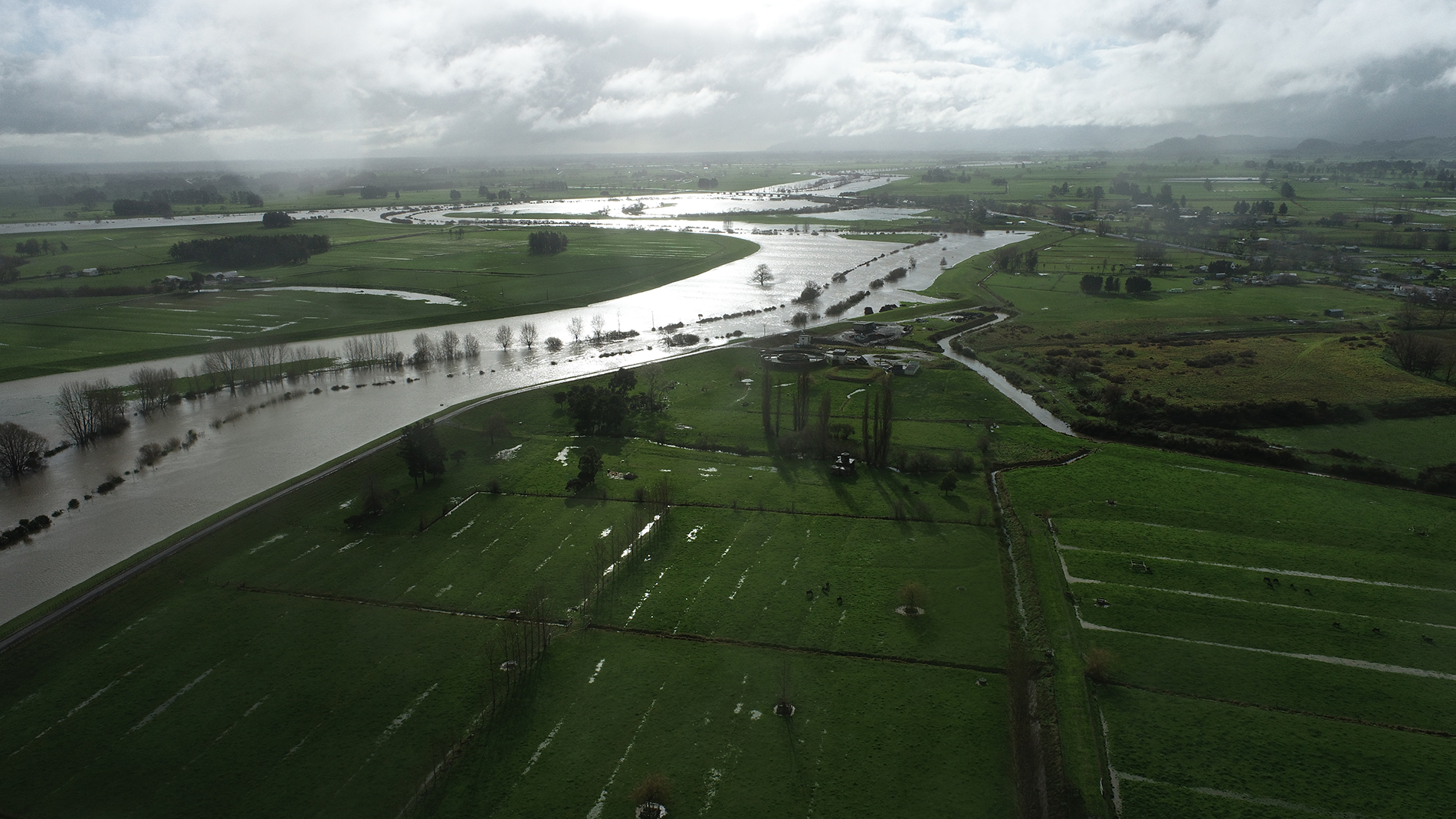 Image - Photo of flooding near Paeroa